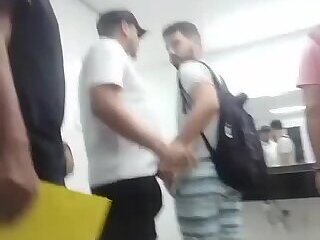 Dando a vida pela mamada